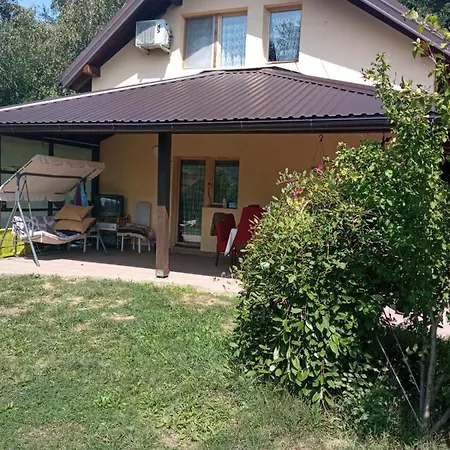 Apartman Tina بيت للعطل *